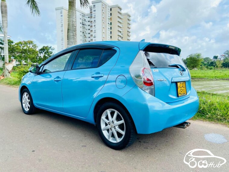 Used Toyota Aqua S Limited 2013 Car for Sale Rs.5890000 in Malabe Sri Lanka