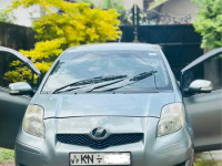Toyota Vitz 2013 Car for sale Negombo