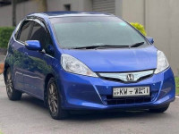 Honda Fit GP1 2011 Car for sale Kaduwela