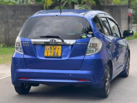 Honda Fit GP1 2011 Car for sale Kaduwela