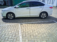 Honda GRACE 2015 Car for sale Kaduwela