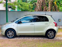 Toyota Vitz 2007 Car for sale Gampaha