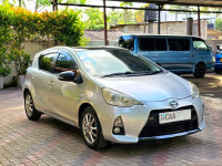 Toyota Aqua 2012 Car for sale Kalagedihena
