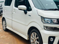 Suzuki Wagon R FZ Premium 2018 Car for sale Kurunegala