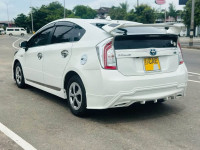 Toyota Prius 2014 Car for sale Gampaha