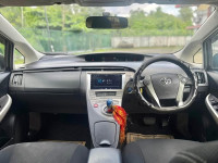 Toyota Prius 2012 Car for sale Kaduwela