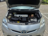 Toyota Prius 2012 Car for sale Kaduwela