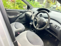 Toyota vitz scp13 2003 Car for sale Hettipola