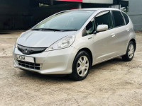 Honda Fit GP1 2012 Car for sale Gampaha