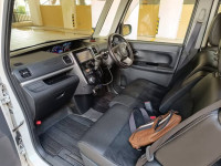 Daihatsu Tanto 2017 Car for sale Maharagama