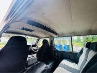 Toyota Dolphin LH 102 1989 Van for sale Ratnapura