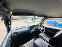 Toyota Dolphin LH 102 1989 Van for sale Ratnapura