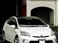 Toyota Prius G Touring 2011 Car for sale Battaramulla