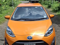 Toyota aqua eagle eye 2018 Car for sale Gampaha