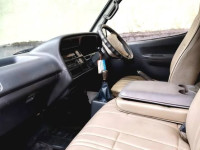 Toyota Dolphin 113 1991 Van for sale Kandy