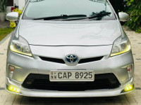 Toyota Prius s Led 2013 Car for sale Panadura