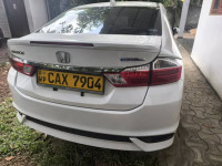 Honda Grace RS Sensing 2018 Car for sale Boralesgamuwa