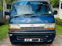 Toyota Hiace LH 102 1993 Van for sale Badulla