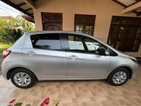 Toyota Vitz Safety Edition 2017 Car for sale Kiribathgoda