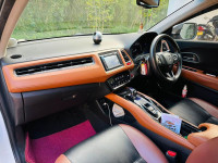 Honda Vezel 2015 SUV for sale Nittambuwa