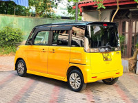 Suzuki Spacia Custom Z 2017 Car for sale Gampaha