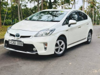 Toyota Prius 2014 Car for sale Nittambuwa