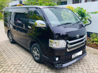 Toyota KDH 2017 Van for sale Mount Lavinia