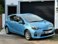 Toyota Aqua S Grade 2012 Car for sale Panadura