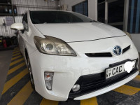 Toyota Prius 2013 Car for sale Colombo