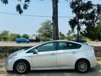 Toyota Prius 2012 Car for sale Nugegoda