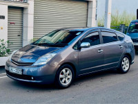 Toyota Prius 2009 Car for sale Piliyandala