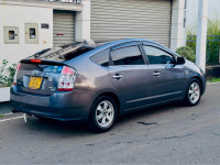 Toyota Prius 2009 Car for sale Piliyandala