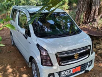 Suzuki Wagon R Stingray 2017 Car for sale Kandy