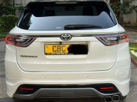 Toyota Harrier 2016 SUV for sale Mount Lavinia