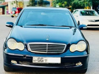 Mercedes-Benz C 220 2000 Car for sale Gampaha