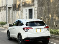 Honda Vezel RS 2017 SUV for sale Ampara