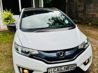 Honda Fit GP5 S 2015 Car for sale Gampaha