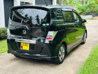 Honda Spike 2013 Car for sale Gampaha