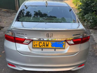 Honda Grace 2014 Car for sale Sri Jayawardenepura