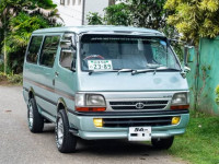 Toyota Dolphin LH 113 1990 Van for sale Ampara