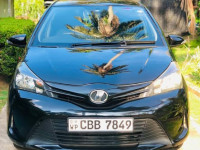 Toyota Vitz 2015 Car for sale Kochchikade