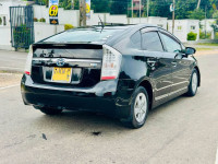 Toyota Prius 2011 Car for sale Gampaha