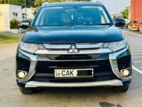 Mitsubishi Outlander 2015 SUV for sale Yakkala