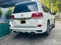 Toyota Land Cruiser V8 2015 SUV for sale Kottawa