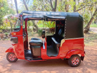 Bajaj RE 2017 Three Wheel for sale Kurunegala
