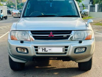 Mitsubishi Montero 2000 SUV for sale Gampaha