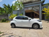 Toyota Yaris X 2014 Car for sale Gampaha