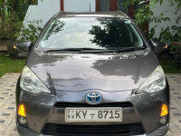Toyota Aqua G Grade 2012 Car for sale Kurunegala