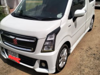 Suzuki Wagon R Stingray 2018 Car for sale Kegalle