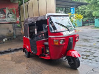 Bajaj RE 205 2012 Three Wheel for sale Kegalle